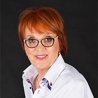 Vedrana Rudan Uho, grlo, nož