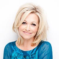 Keti Keli Počelo je u Parizu